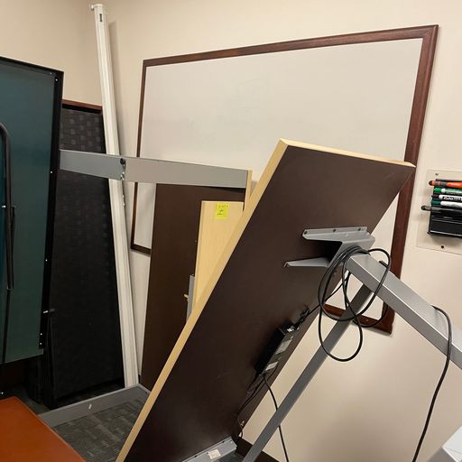 height adjustable table - maple