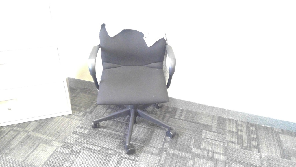 Task Chair 1