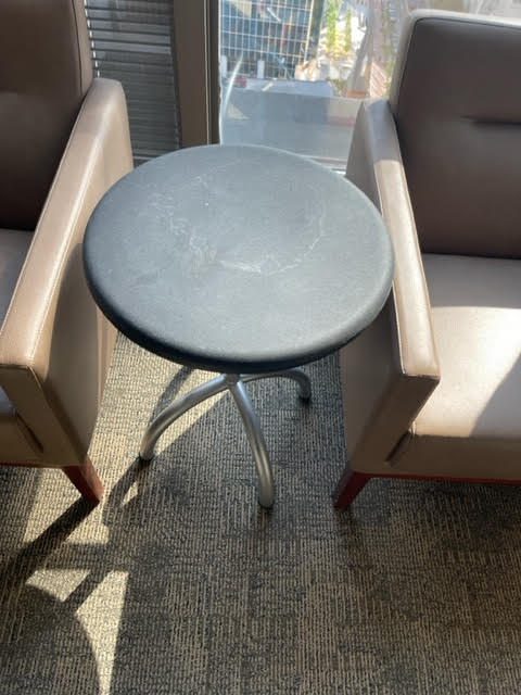BLACK SIDE TABLE 