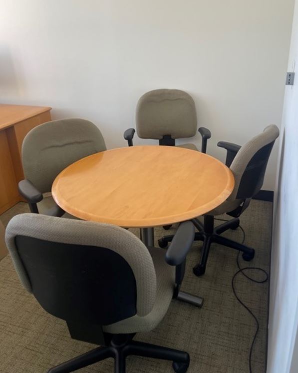 Round Table, Medium Wood