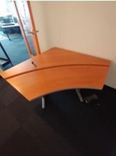 Corner desk, brown