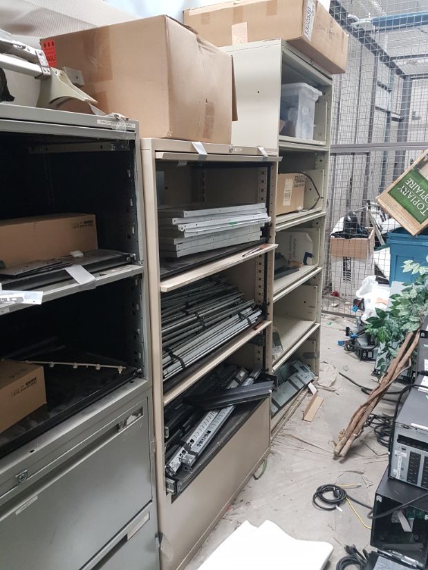 Metal file cabinet, 4-drawer (poor condition)