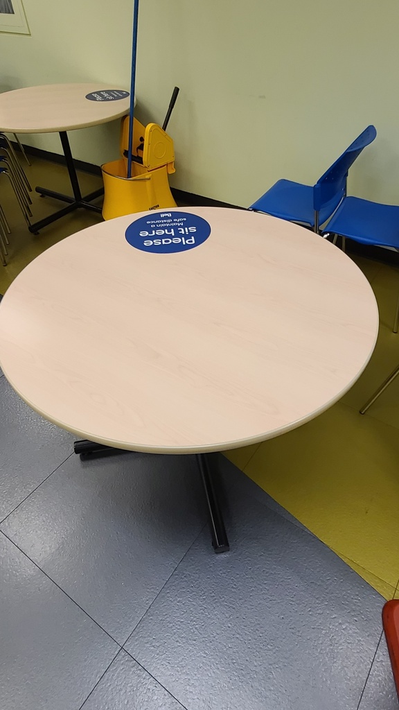 42" Round Table