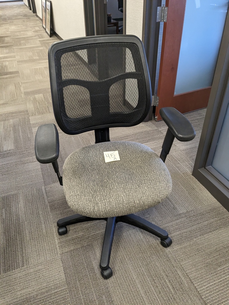 task chair, mesh back, upholstered seat, 5 star swivel base, adjustable arms