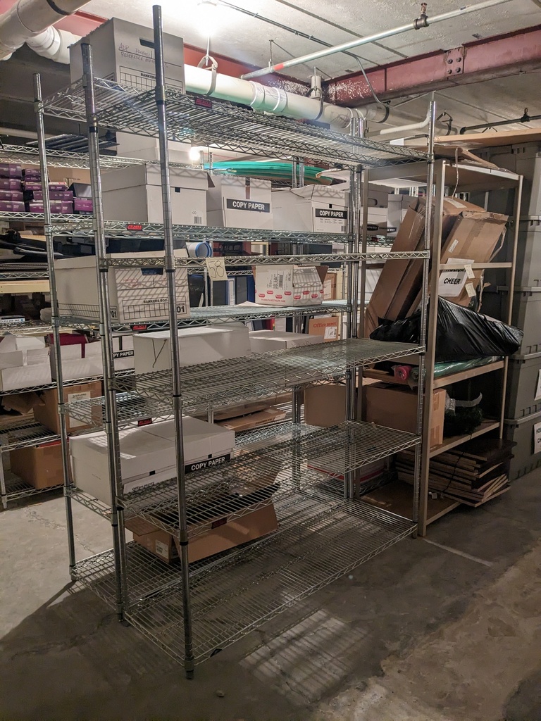 wire metal rack (1.5'x5'x8')