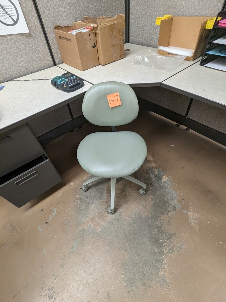 vinyl seat and back swivel base task chair, no arms