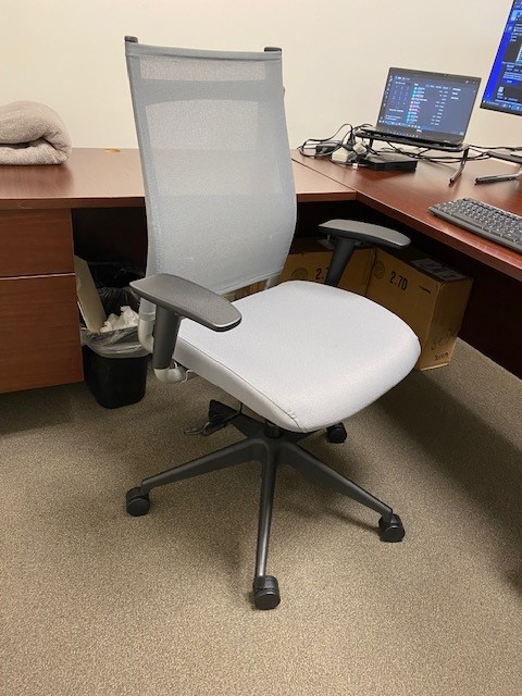 Task chair
