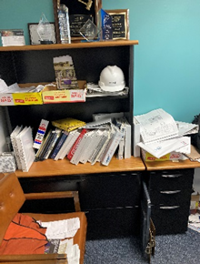 Cabinet, with Overhead, 43x24x66"