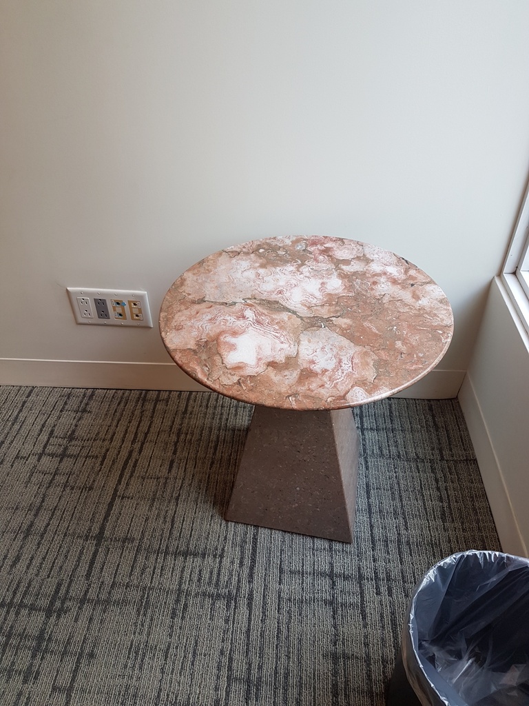 Round Side Table - 22"