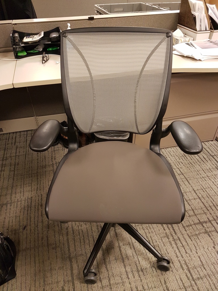 Task Chairs - With Arms