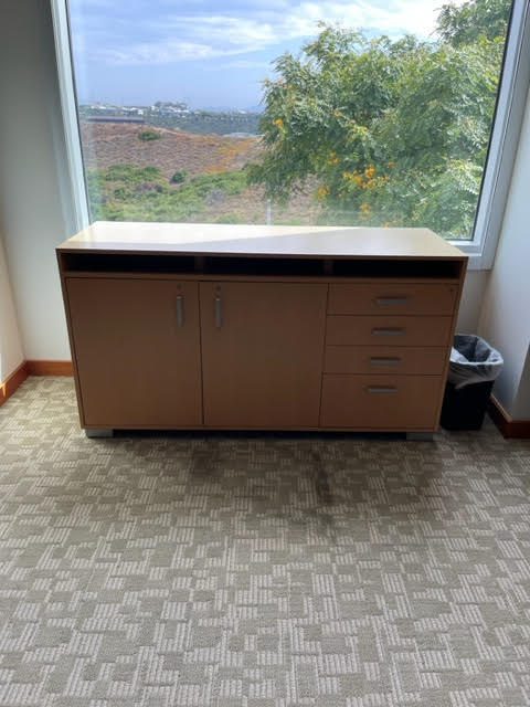 5’6 MAPLE CREDENZA