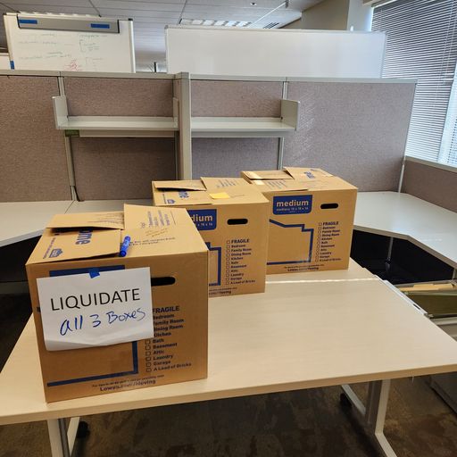 Tables Misc **photo representation**