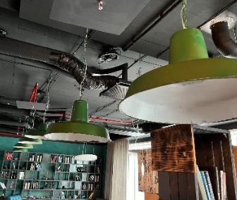 Green lamp | Zelená lampa