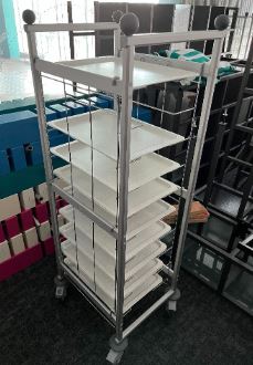 Tray holder on wheels | Držák podnosu na kolečkách