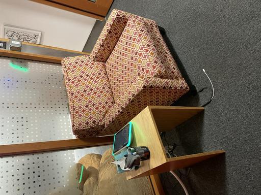 Lounge Chair - red/cream pattern