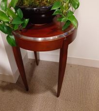 18” Round Table