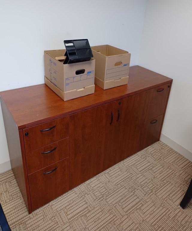 Credenza 6’