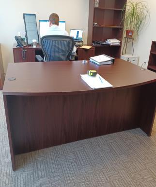 Desk 6’ X 3’