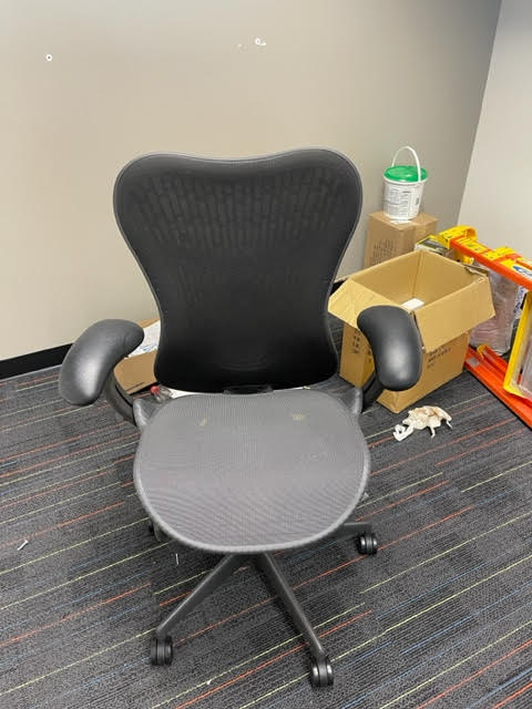 MESH TASK CHAIR