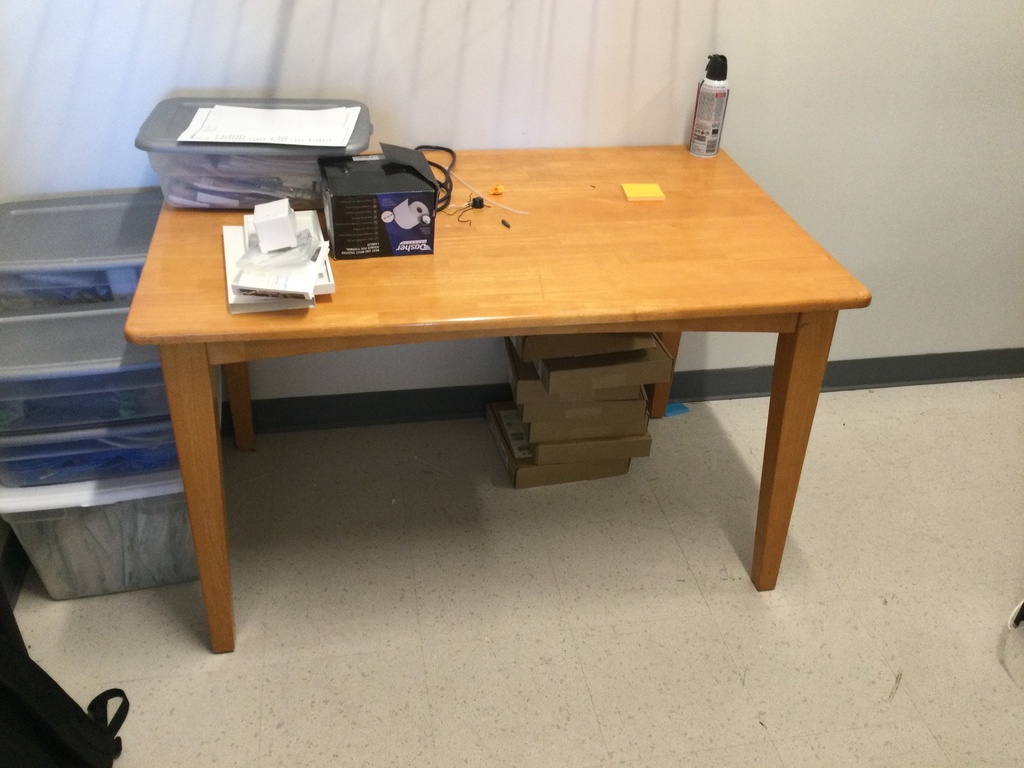 Oak Table   60x36x32