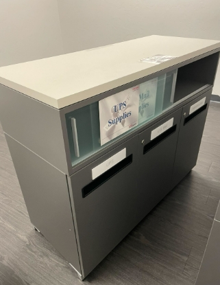 Long Mail Station