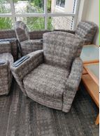 Lounge chair