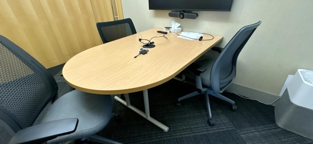 5' Bullet Table with Electrical in Maple