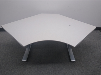 Steelcase Corner 48” SW  Top Crank- height adjustable desk