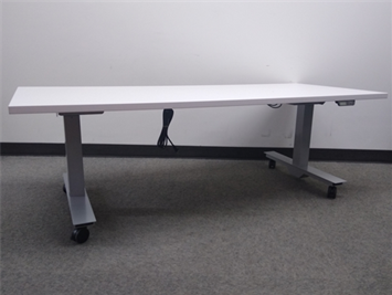 72" Knoll White Electric Caster Lower- height adjustable desk