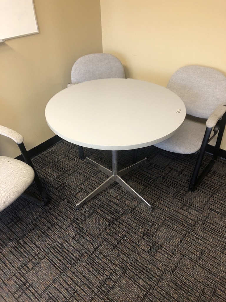 Communal Table Round 