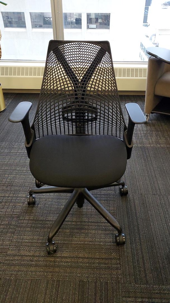 Herman Miller Sayl Meeting Chair, Black, 20" x 14" x 12"