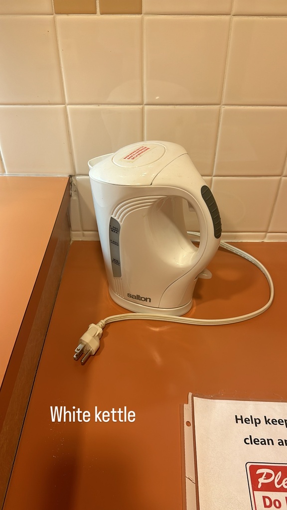 White Kettle