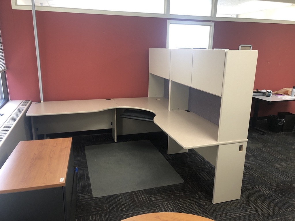 Complete Workstation Low