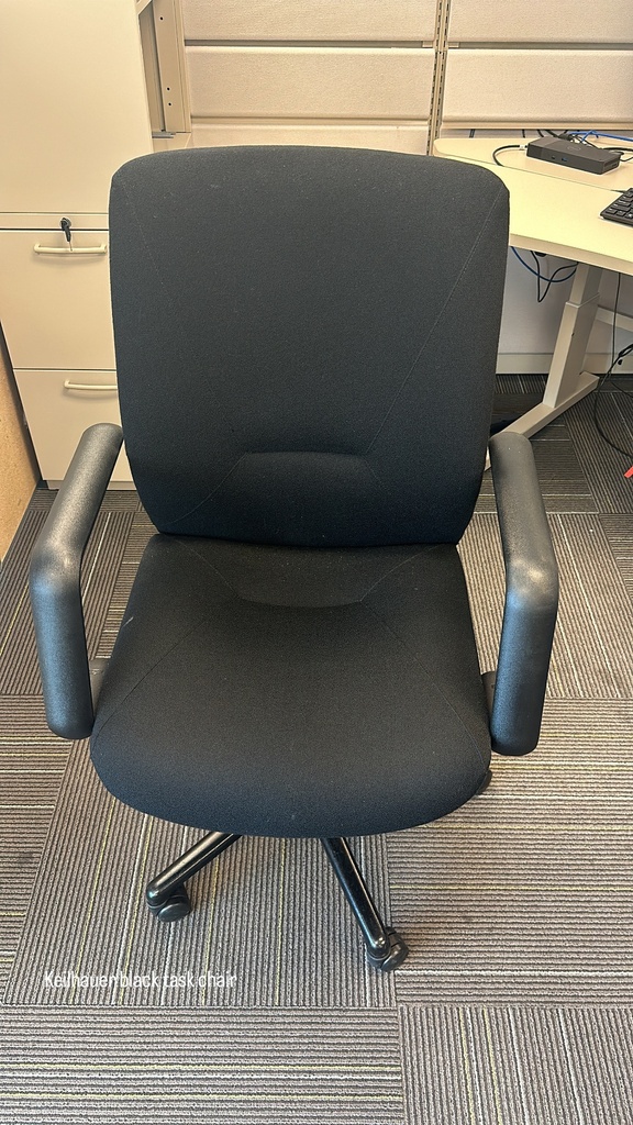 Black task chair