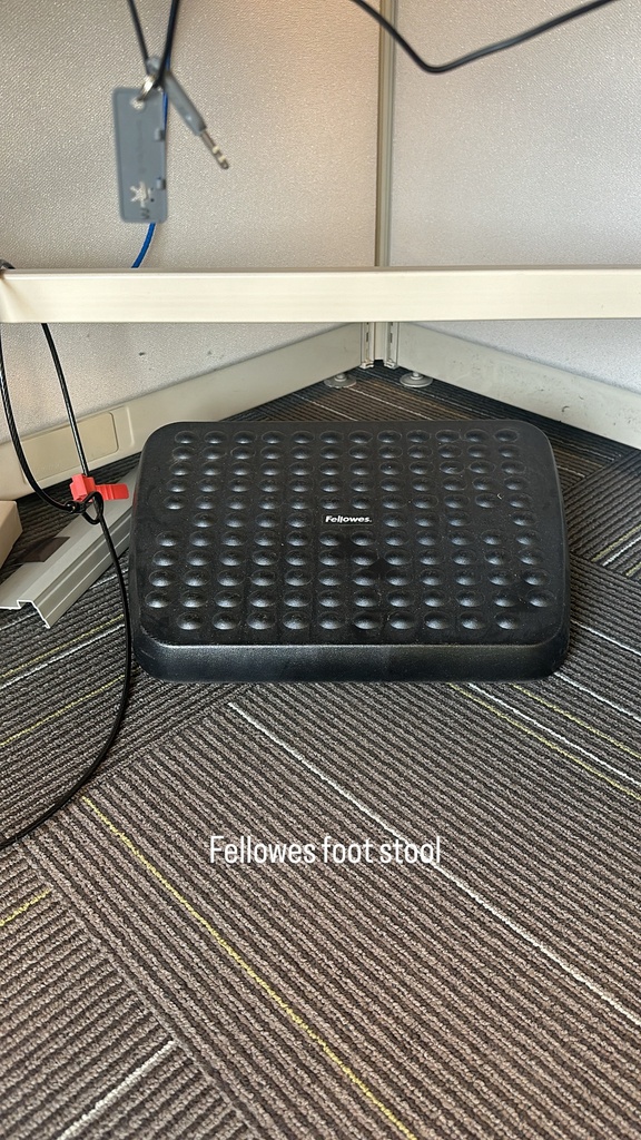 Black footrest, assorted