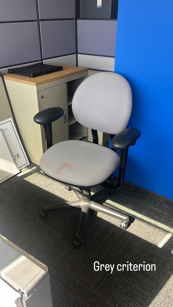 Grey Steelcase Criterion Task Chair