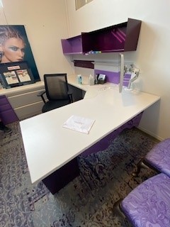 U-shape desk