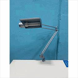DA2E - Diffrient Task Light w/ C-Clamp