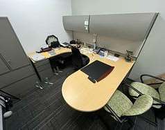 H 28 X W 72 X D 96 U-Shape Desk (LR)