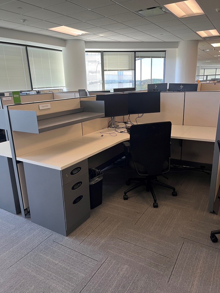 SYSTEMS FURNITURE CUBE