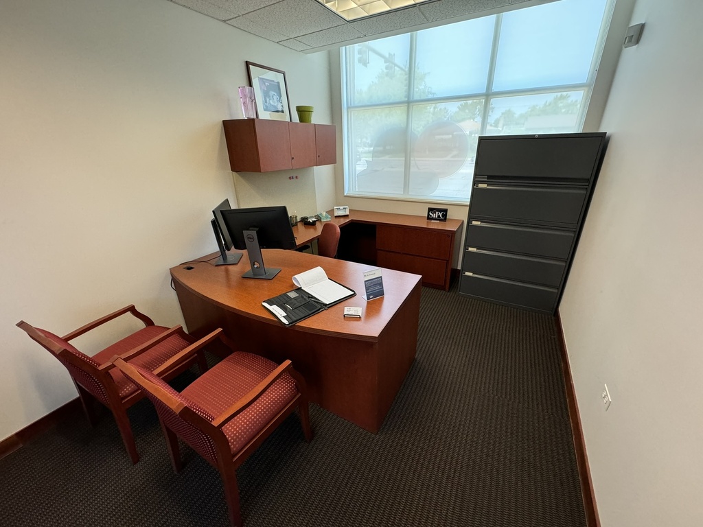 U-Shape Desk