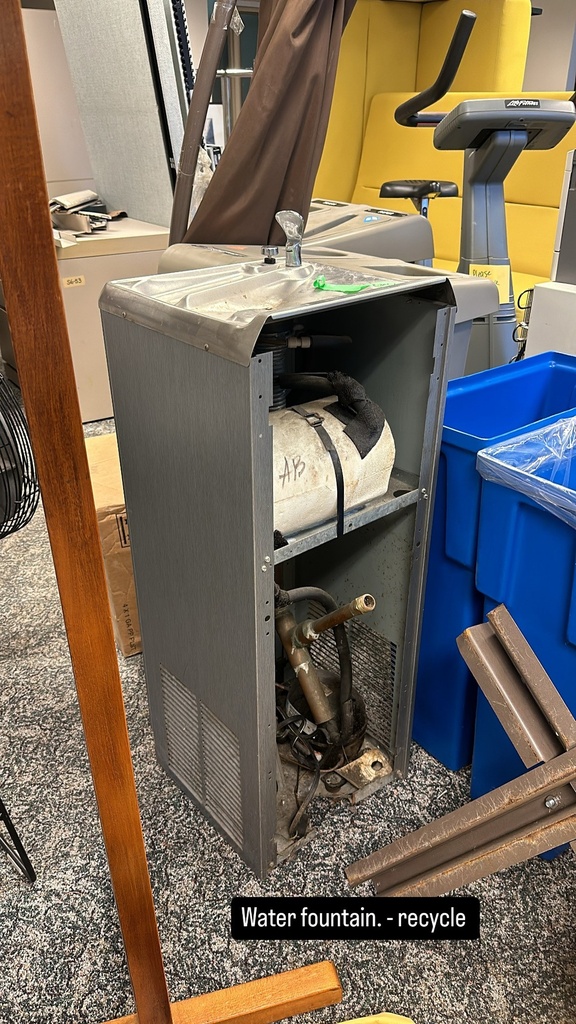 Water Fountain - Recycle