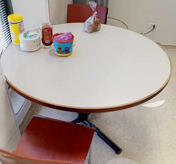 Round Table