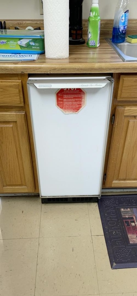 Icemaker