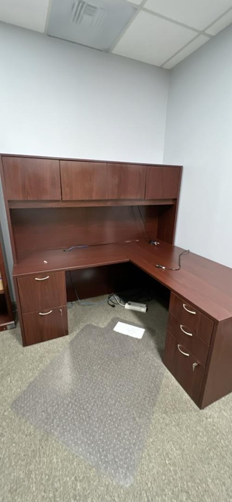 L-Shape Desk w/ Overhead Storage
