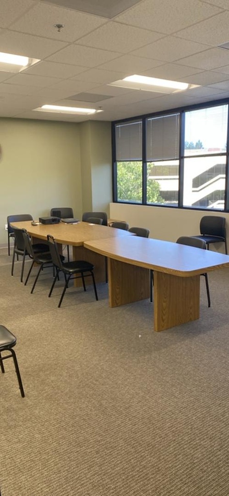 71.5”36”29” Conference table