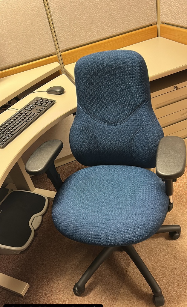 Global Blue Task Chair