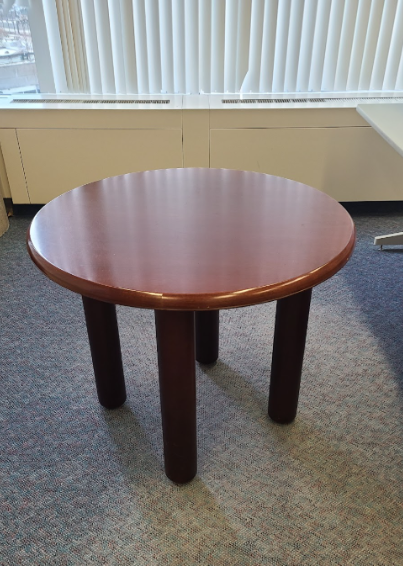 Round table - 36" diameter