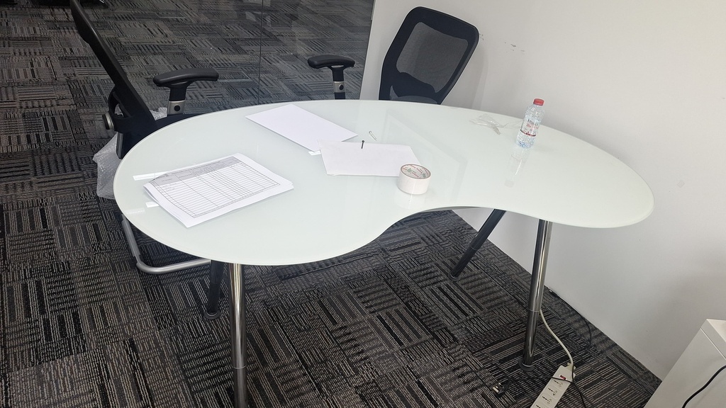 Table (Glass Top)