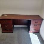 Desk (6')